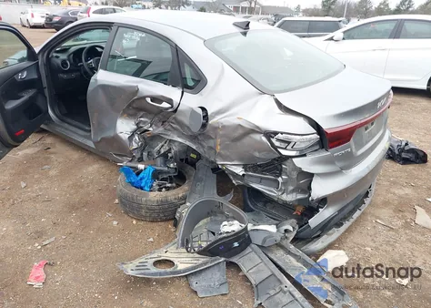 2024 Kia Forte Lxs from USA, damaged, VIN 3KPF24AD7RE737584